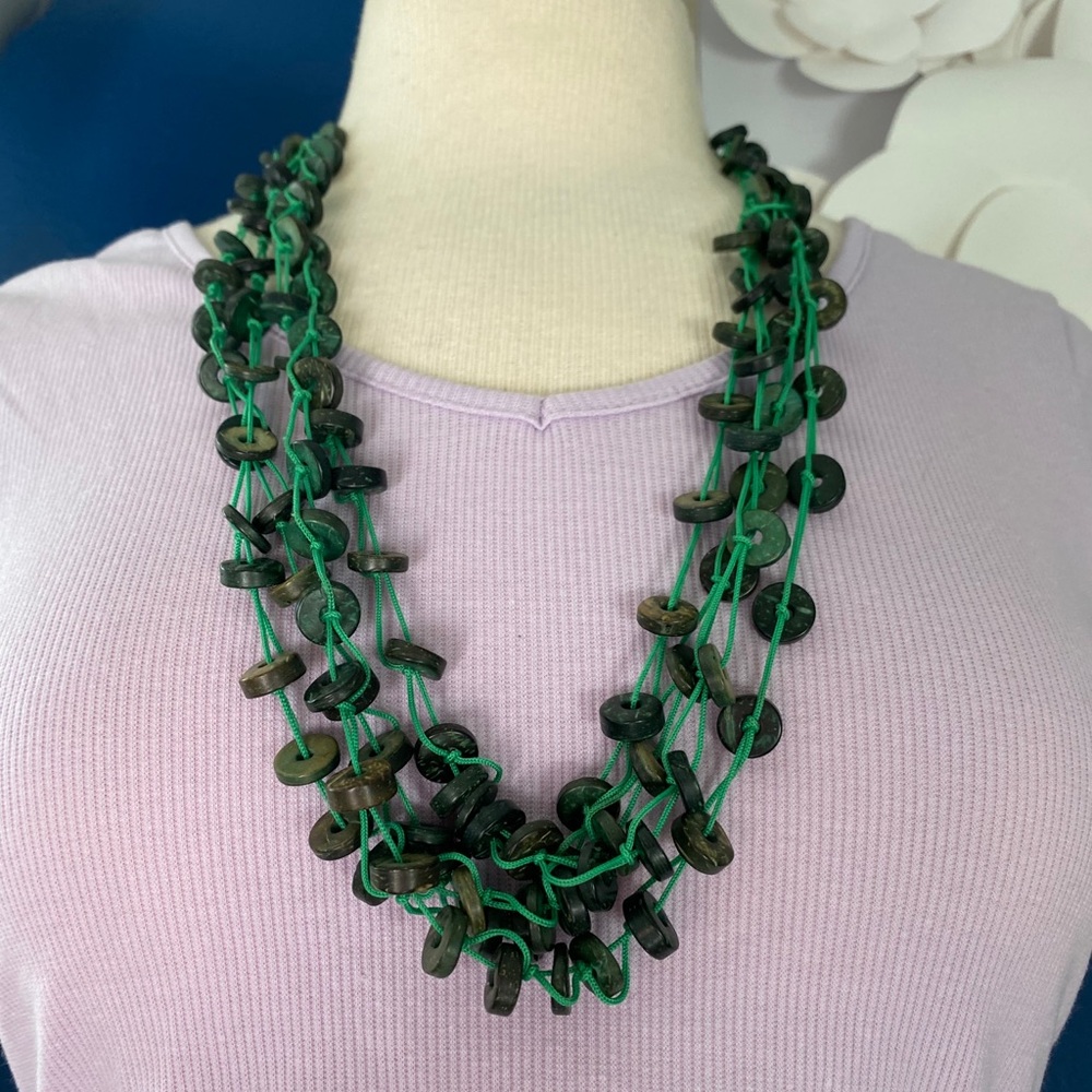 NECKLACE - Picture 2 of 8